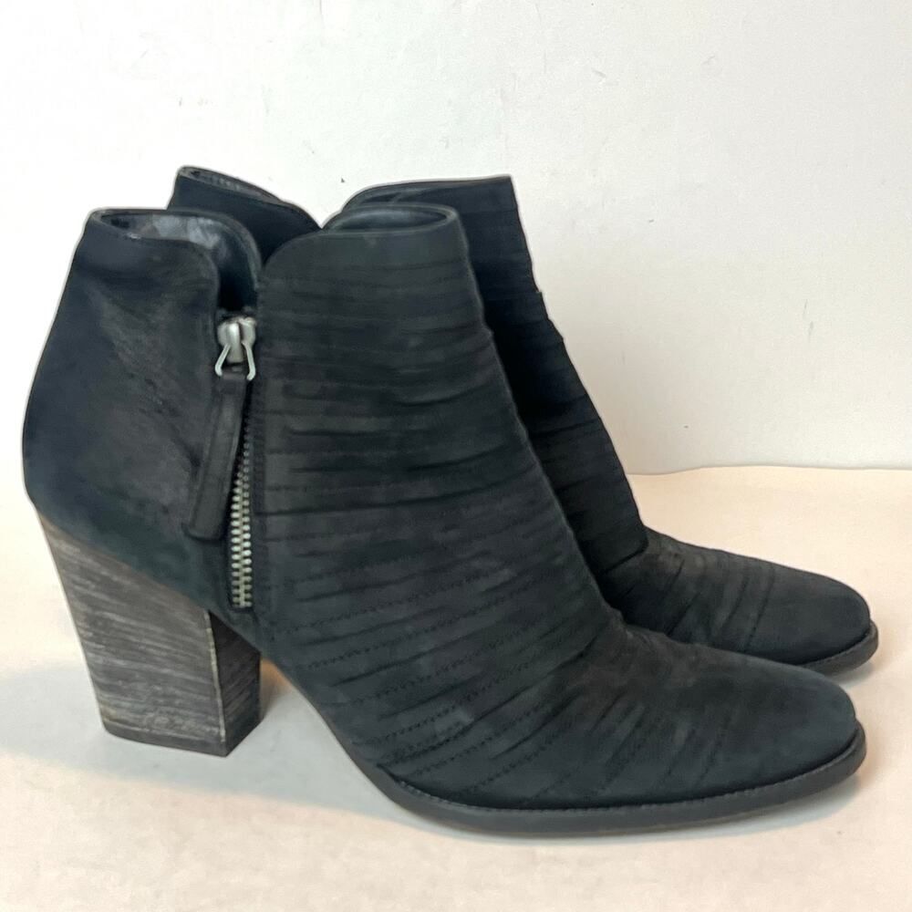 Paul Green Malibu Sliced Zip Bootie Black Nubuck Leather Sz 7.5